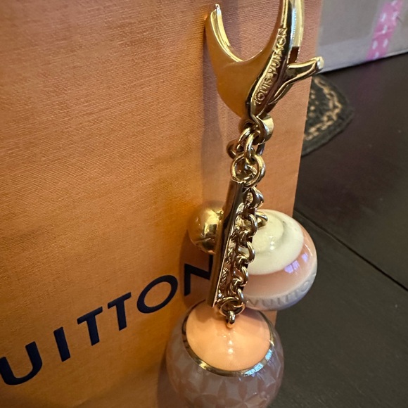 Louis Vuitton Gold, Pink and Cream Keychain - Picture 3 of 6